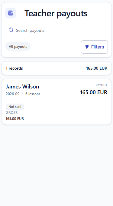 James Wilson's payout card showing the period, lesson count and 165 EUR